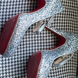 Vintage Size 7 Sparkly Heels. Super Cute!